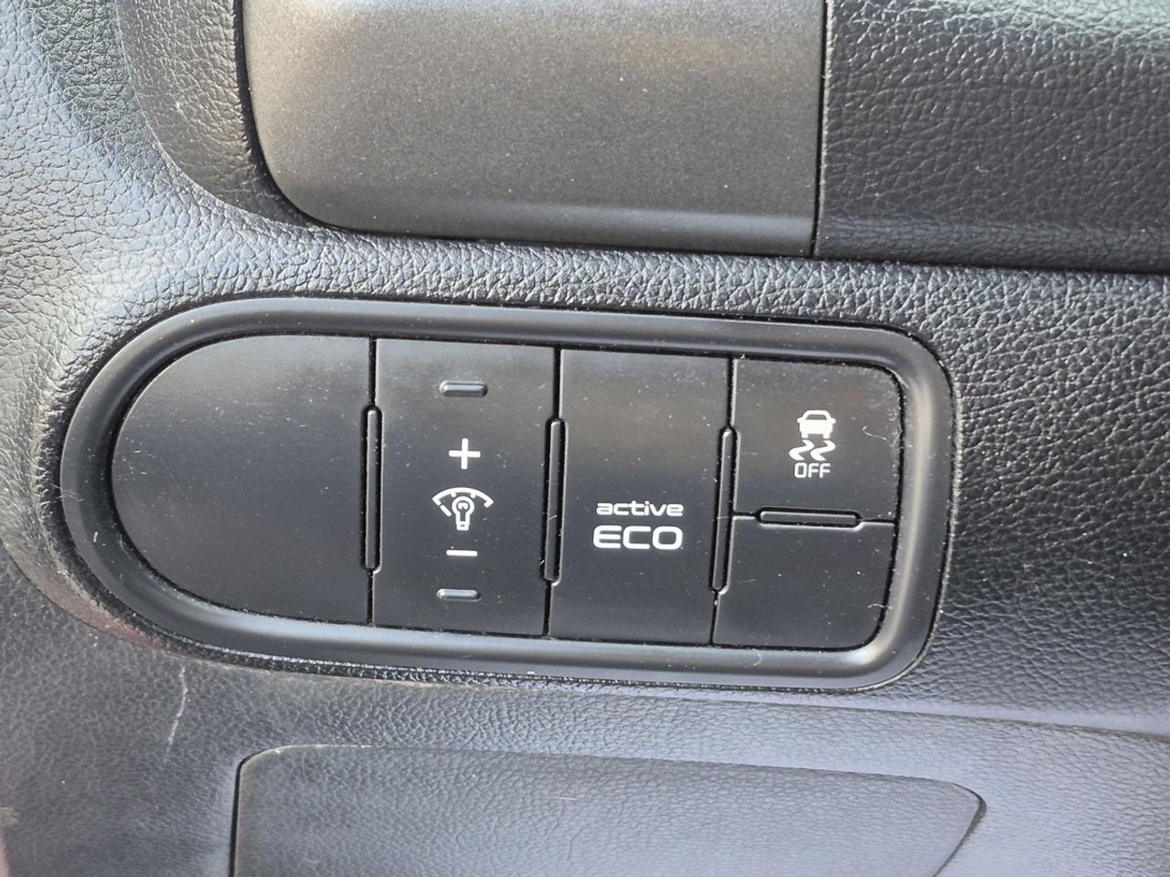 2015 Kia Forte LX Photo