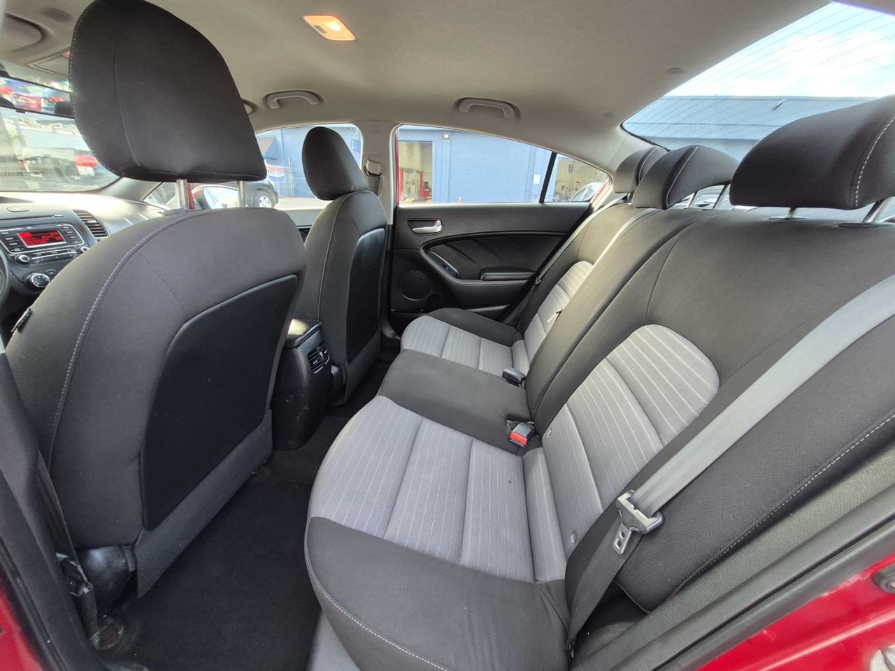 2015 Kia Forte LX Photo