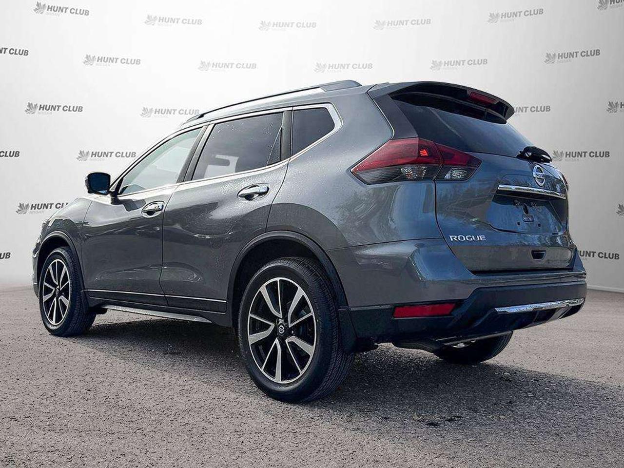 2018 Nissan Rogue SV AWD   Heated Seats   Android Auto   Apple Car Play Photo