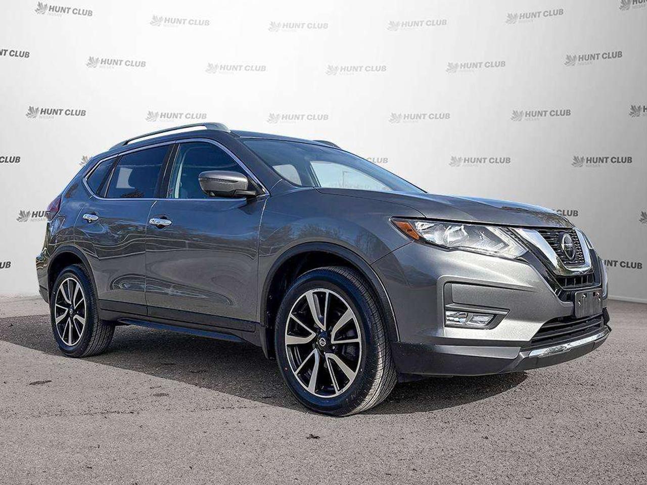 2018 Nissan Rogue SV AWD   Heated Seats   Android Auto   Apple Car Play Photo