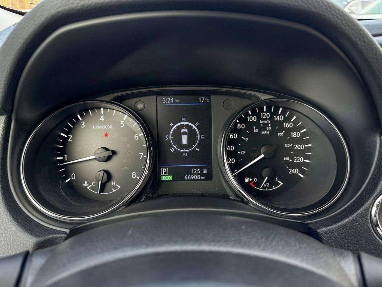 2018 Nissan Rogue SV AWD   Heated Seats   Android Auto   Apple Car Play Photo
