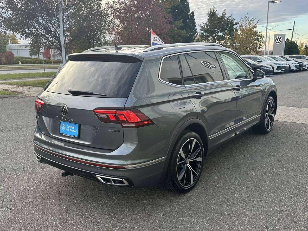 2022 Volkswagen Tiguan Highline R-line Photo