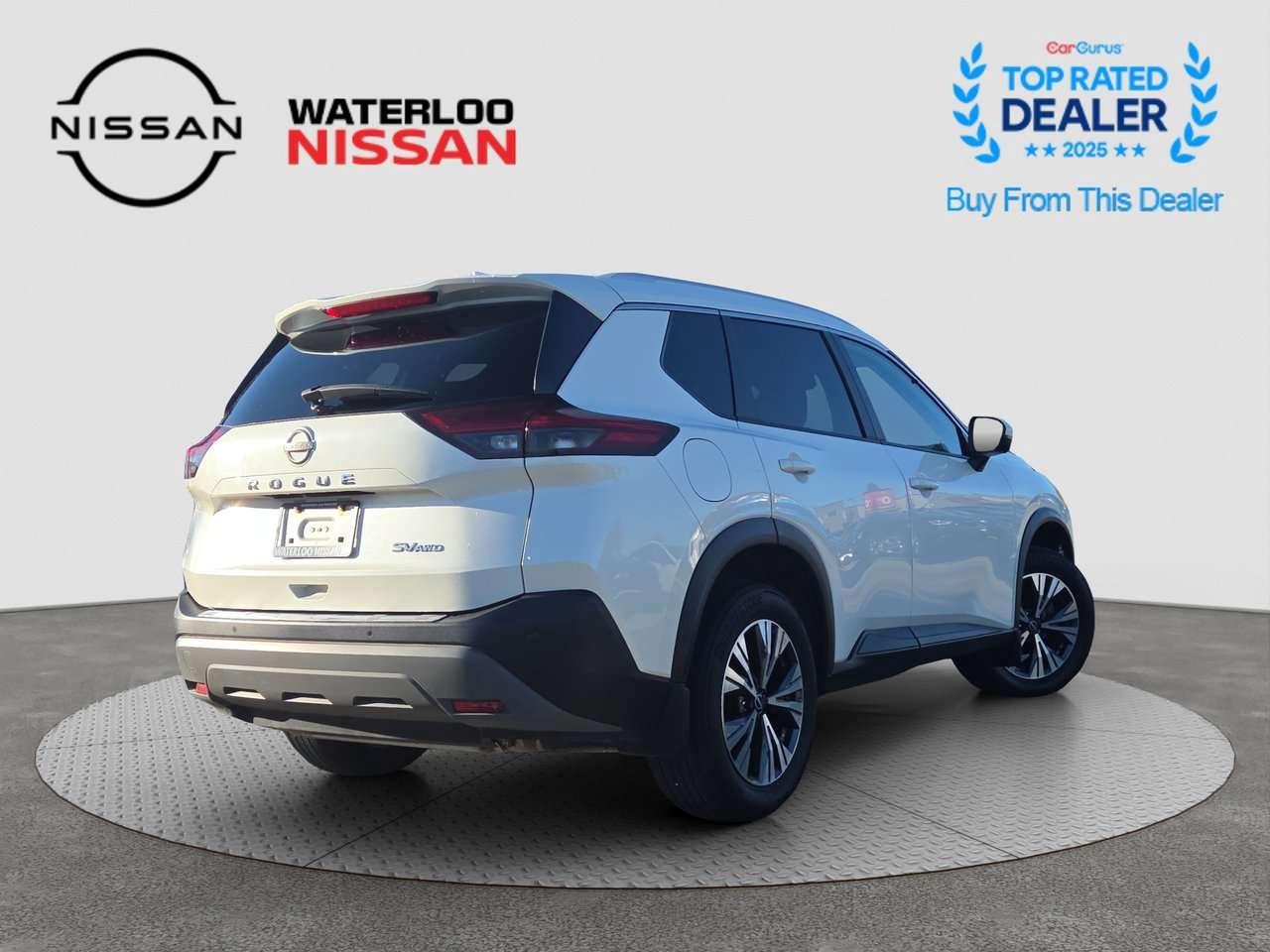 2023 Nissan Rogue SV MOONROOF Photo