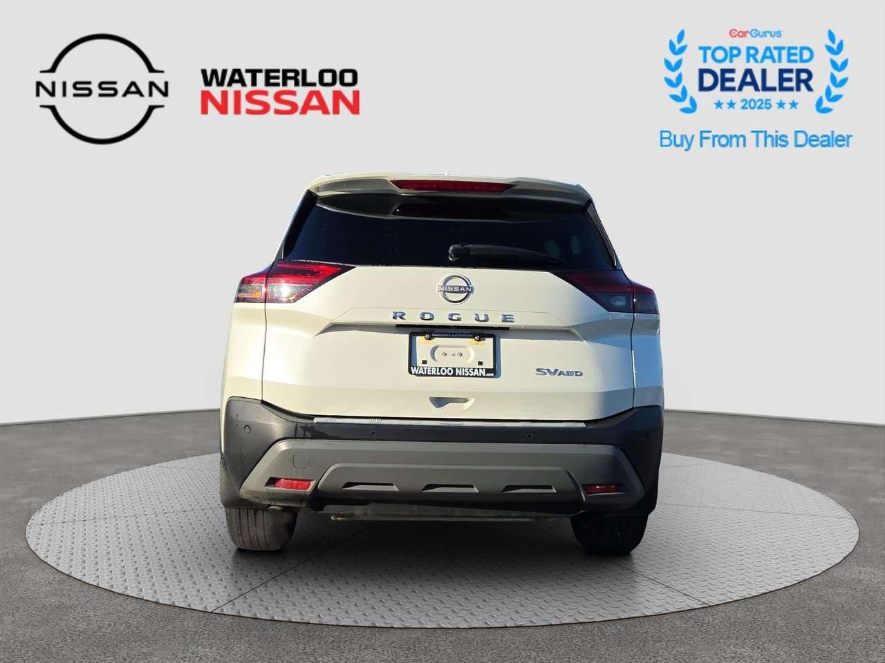 2023 Nissan Rogue SV MOONROOF Photo