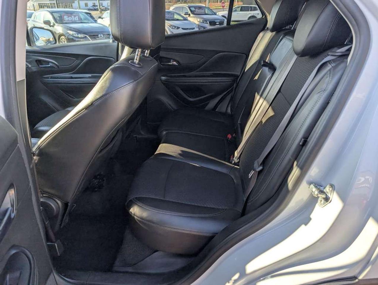 2019 Buick Encore Preferred AWD   CAMERA   HTD SEATS   CARPLAY&ANDROID Photo