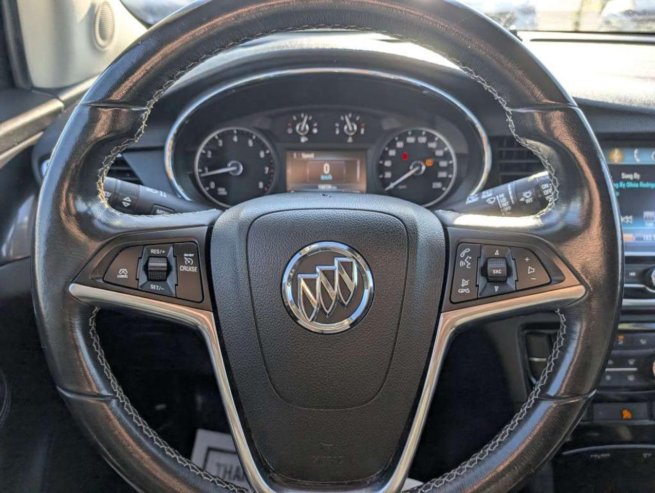 2019 Buick Encore Preferred AWD   CAMERA   HTD SEATS   CARPLAY&ANDROID Photo
