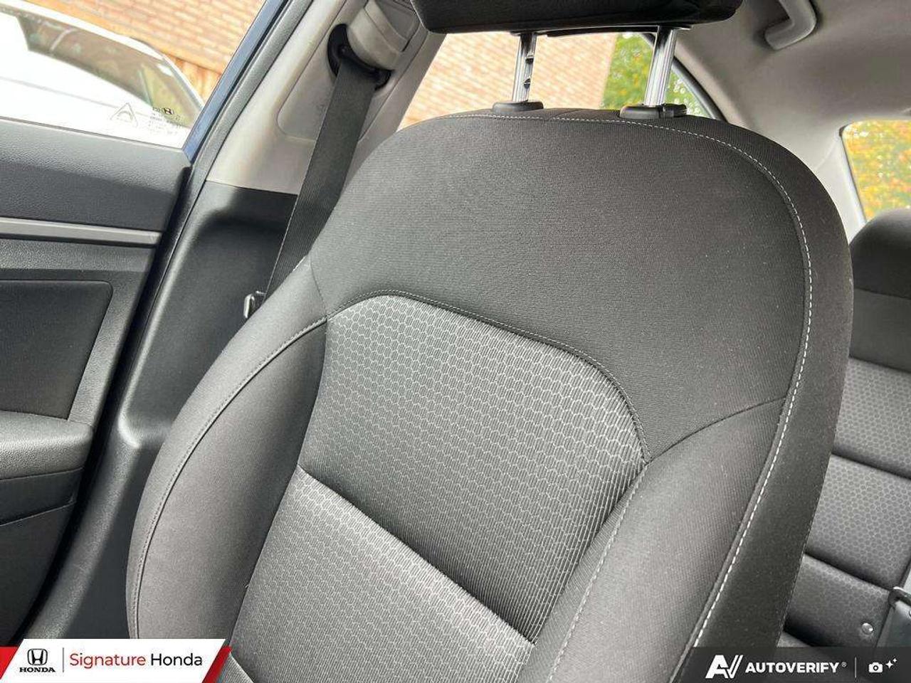 2017 Hyundai Elantra GL Photo