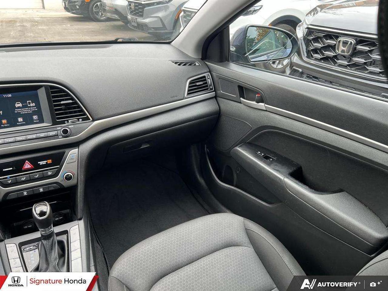 2017 Hyundai Elantra GL Photo