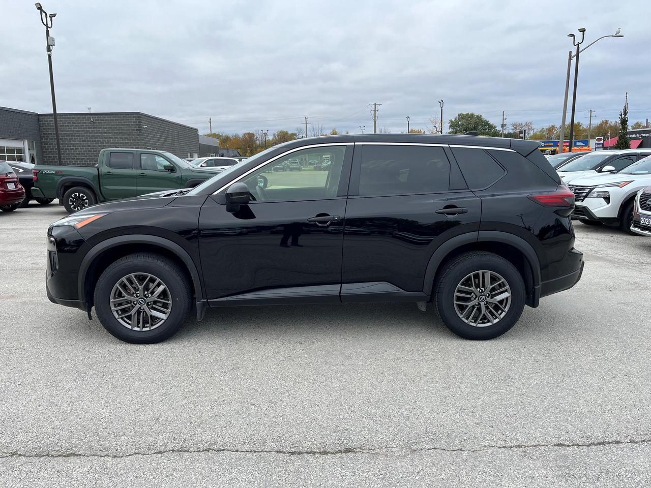 2024 Nissan Rogue S 4dr All-Wheel Drive Sport Utility Photo3