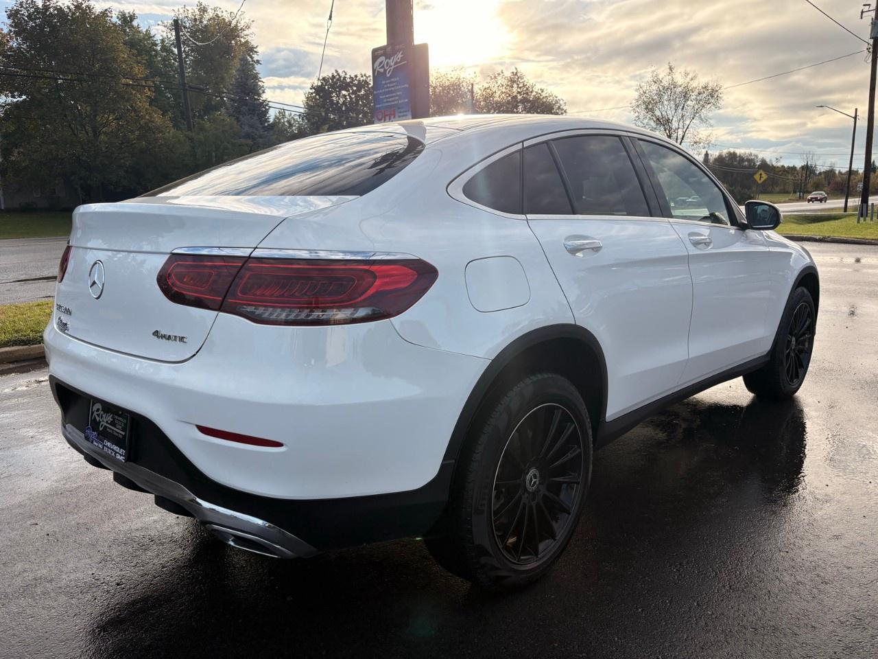 2020 Mercedes-Benz GLC GLC 300 4MATIC Coupe Photo4