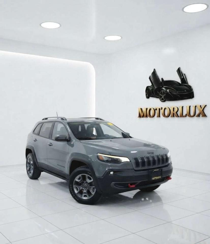 2019 Jeep Cherokee Trailhawk 4X4 Photo0