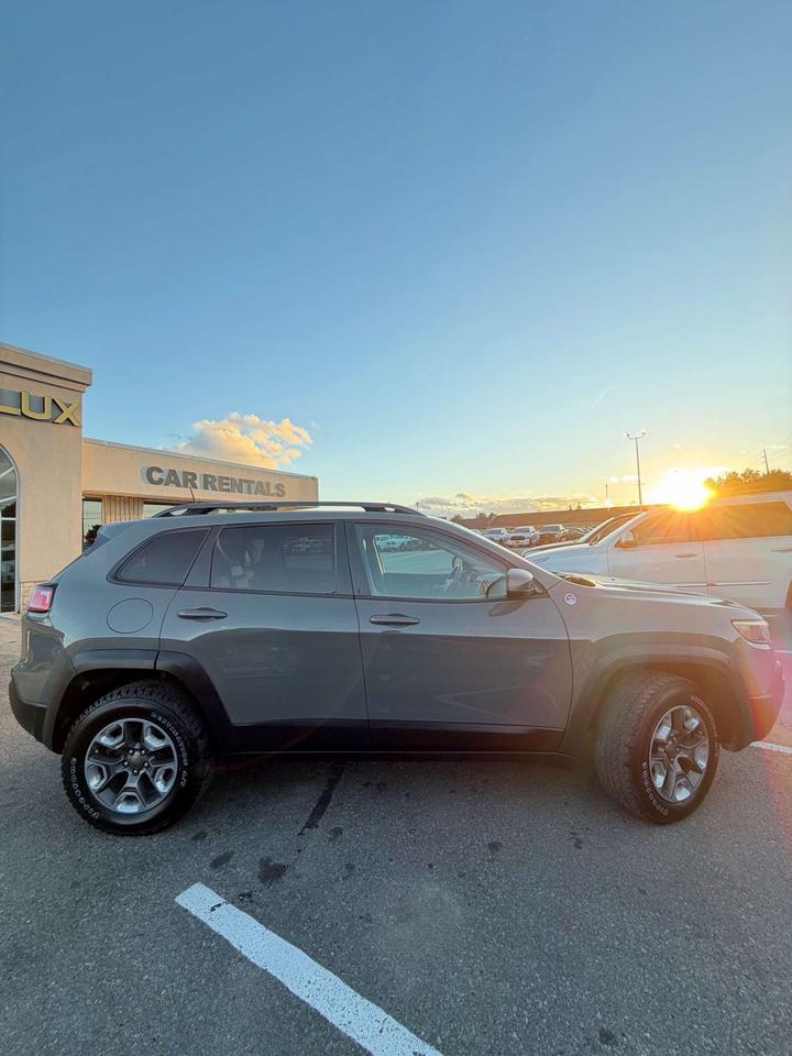 2019 Jeep Cherokee Trailhawk 4X4 Photo