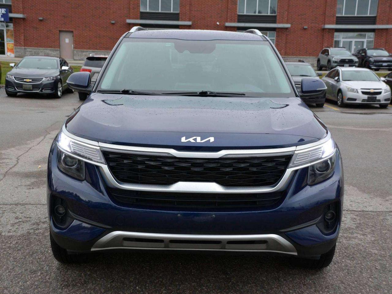 2023 Kia Seltos EX Photo