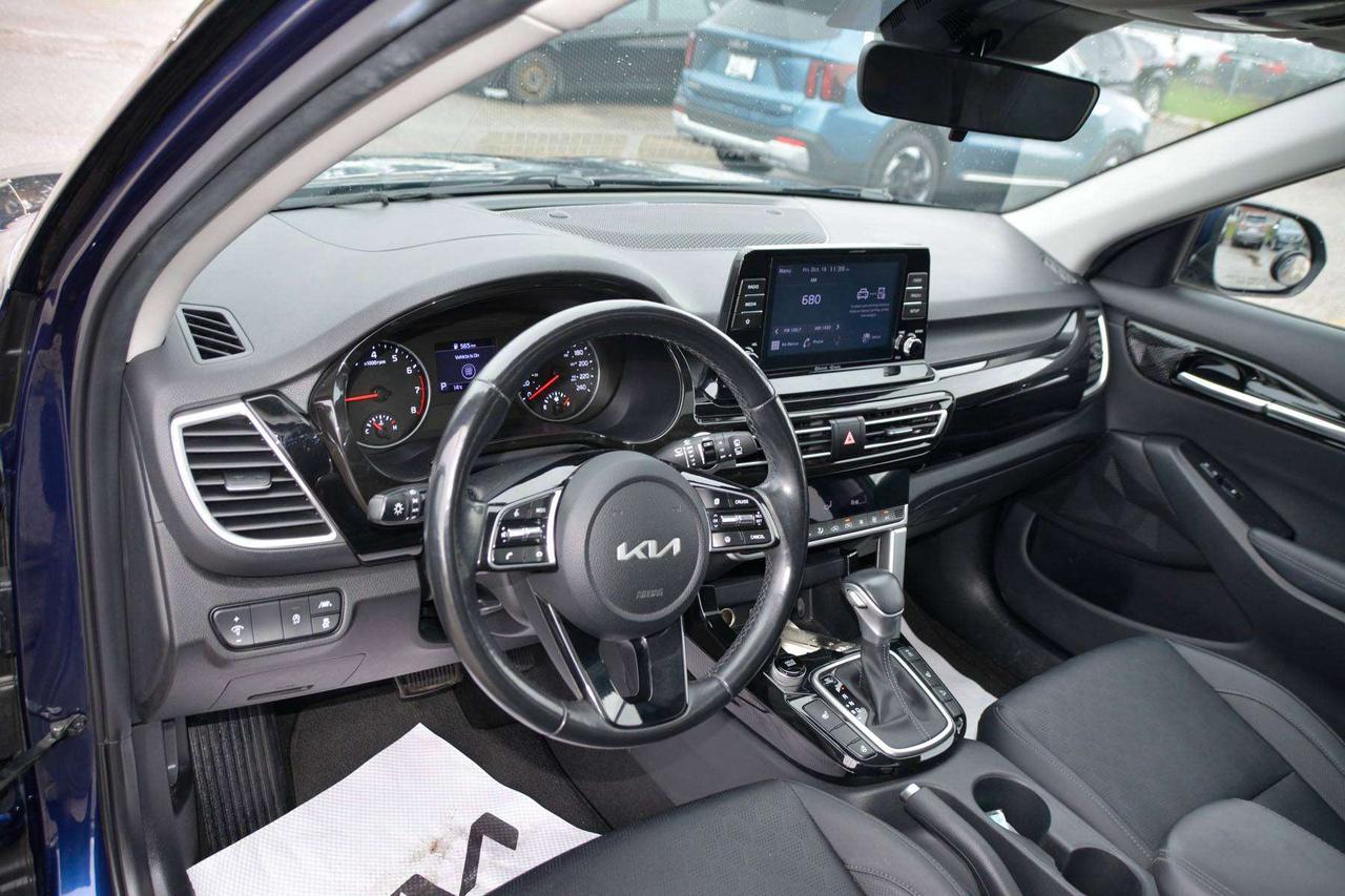 2023 Kia Seltos EX Photo