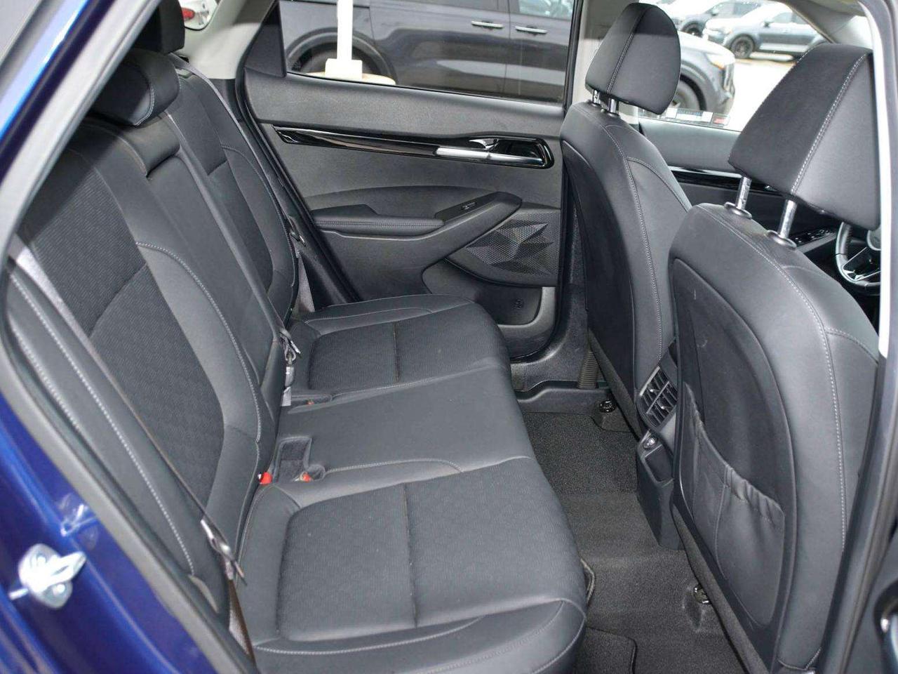 2023 Kia Seltos EX Photo