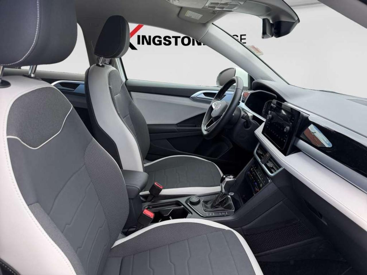 2025 Volkswagen Taos COMFORTLINE AWD Photo