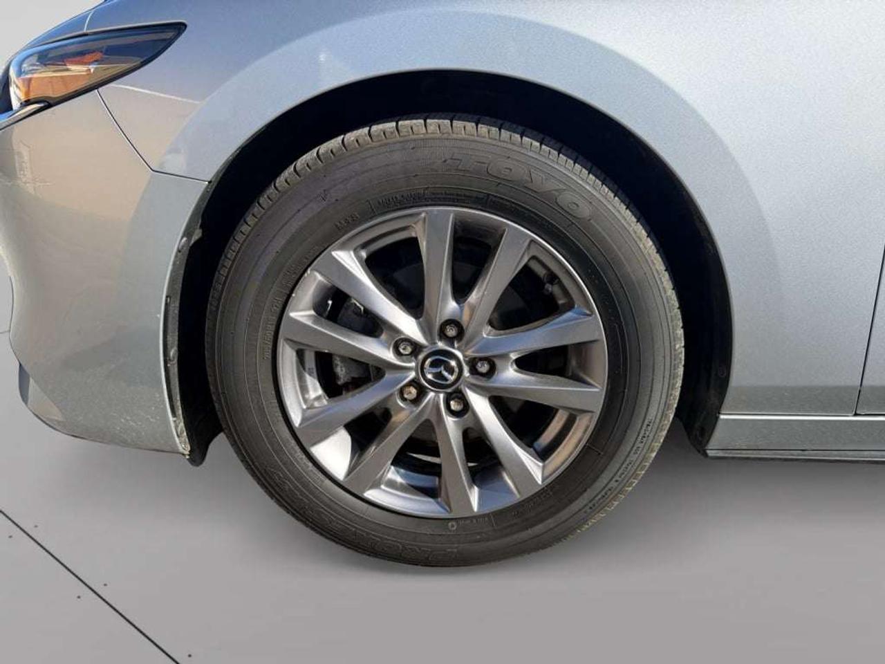 2019 Mazda 3 GS Photo