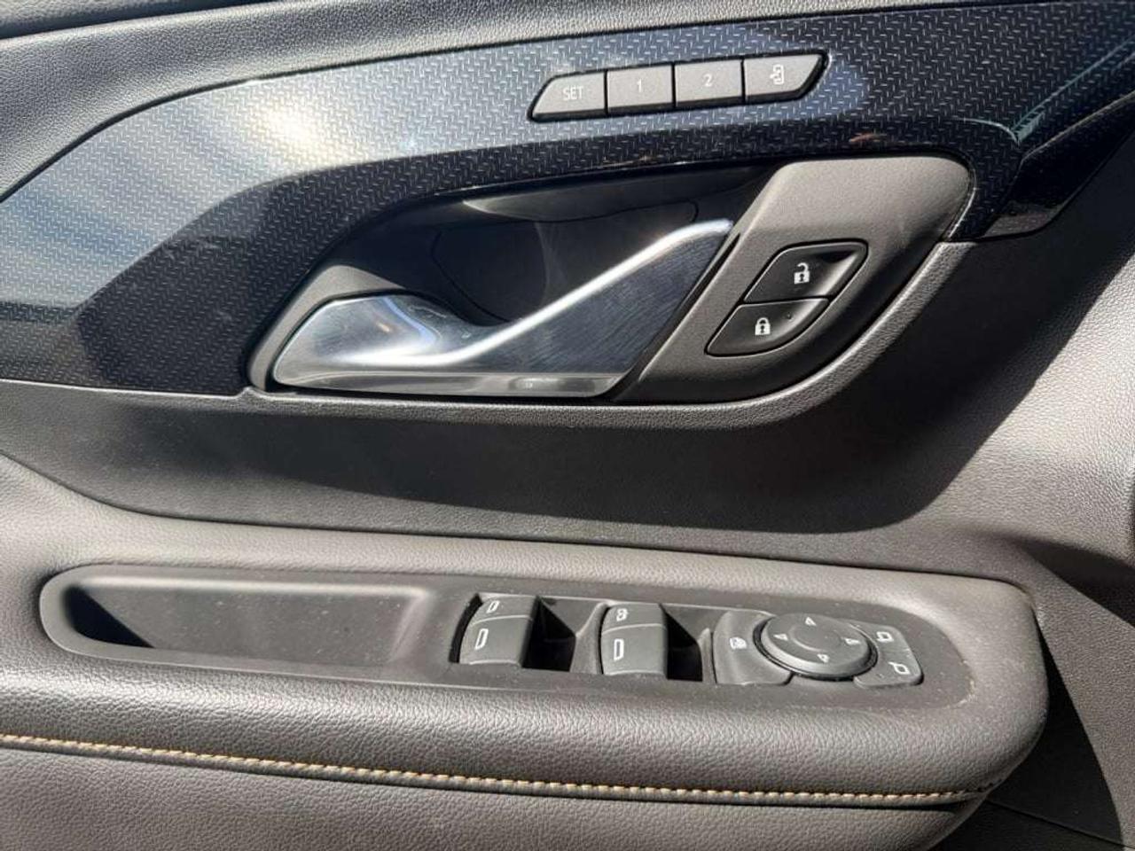 2023 GMC Terrain AT4 AWD Photo