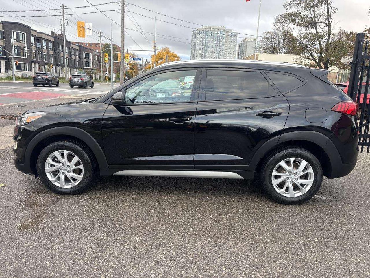 2021 Hyundai Tucson Preferred AWD Photo4
