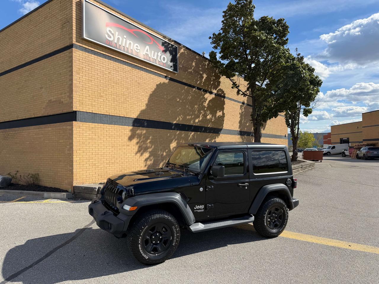 2019 Jeep Wrangler Sport S 3.6L Automatic Clean Carfax Service Record Photo0
