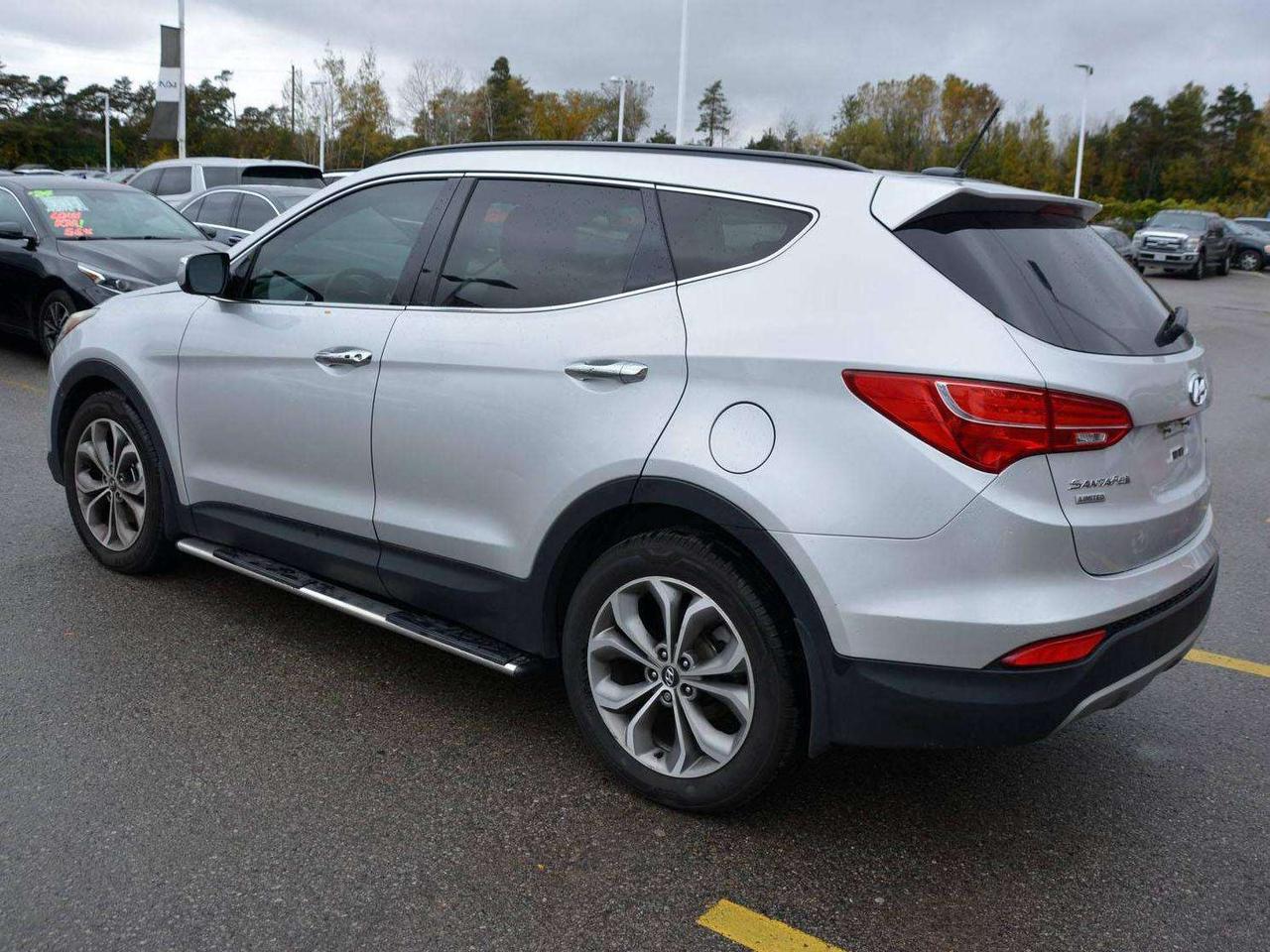 2014 Hyundai Santa Fe 2.0T Photo2