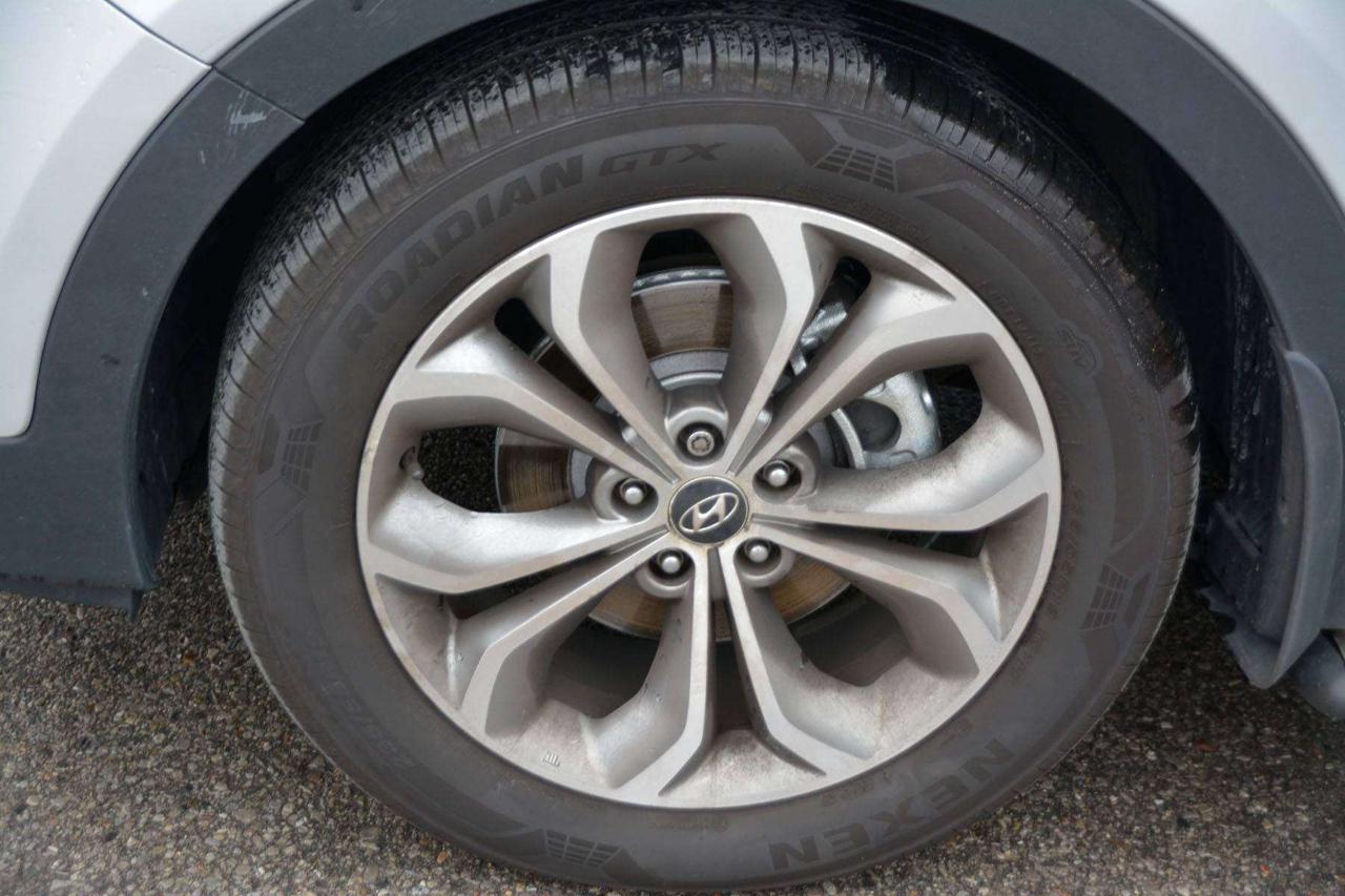 2014 Hyundai Santa Fe 2.0T Photo