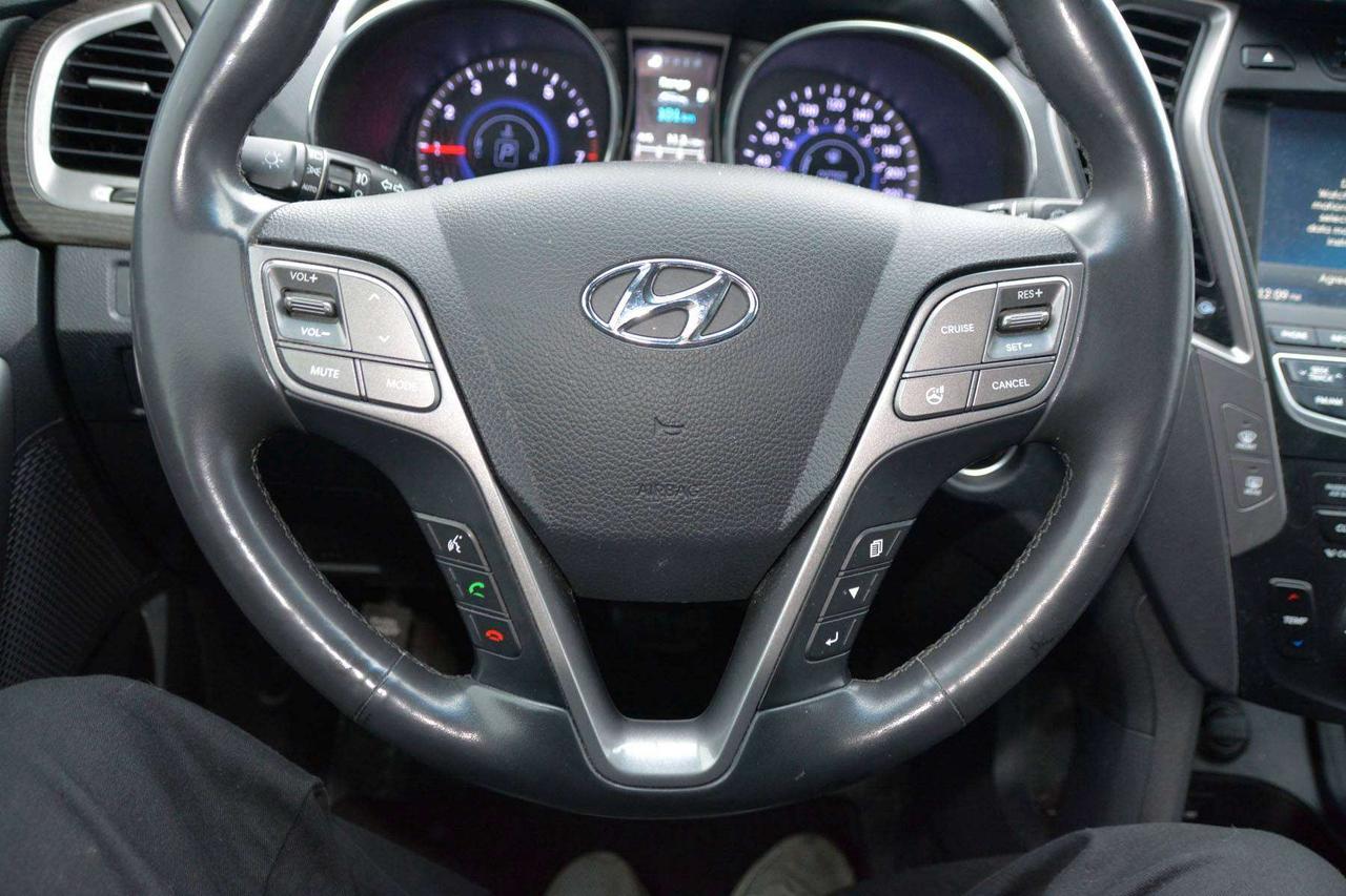 2014 Hyundai Santa Fe 2.0T Photo