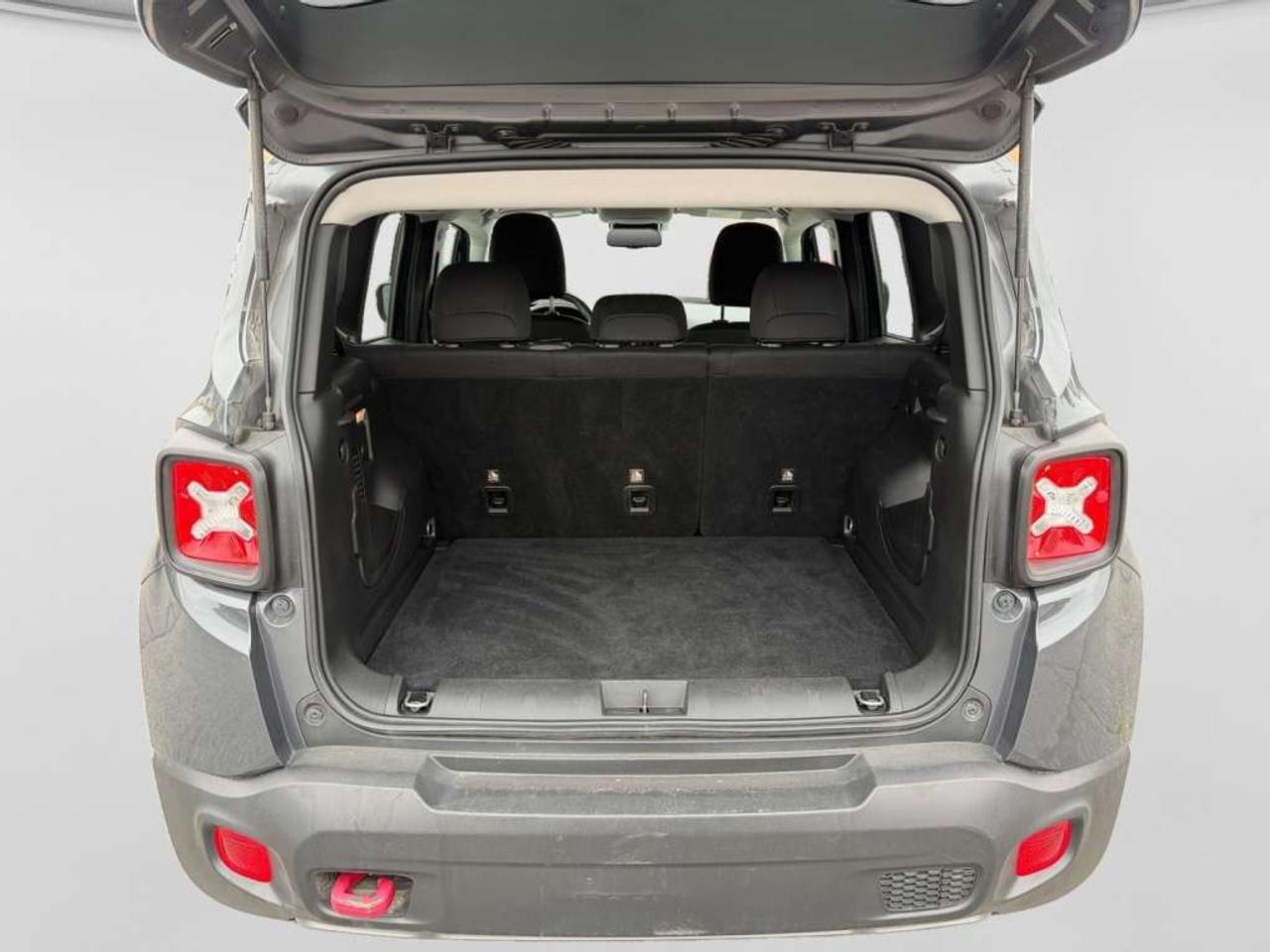 2022 Jeep Renegade Trailhawk 4WD Photo