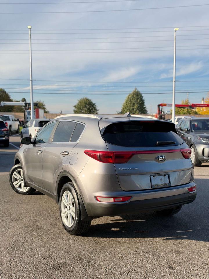 2017 Kia Sportage AWD 4DR LX Photo