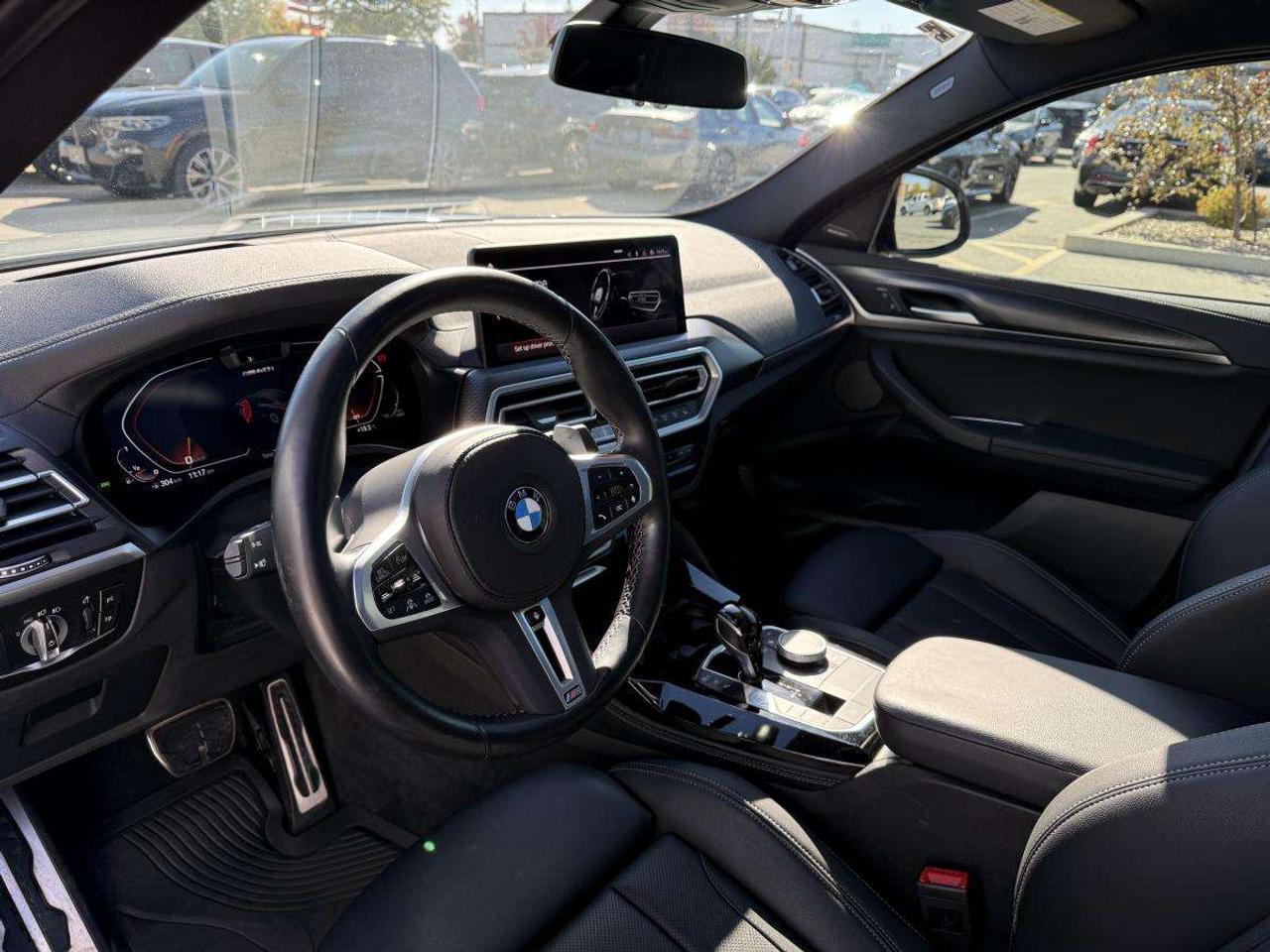 2023 BMW X4 M40I   ONE OWNER   PREMIUM ENHANCED PACKAGE   ADVANCED DRIVER ASSISTANCE Photo