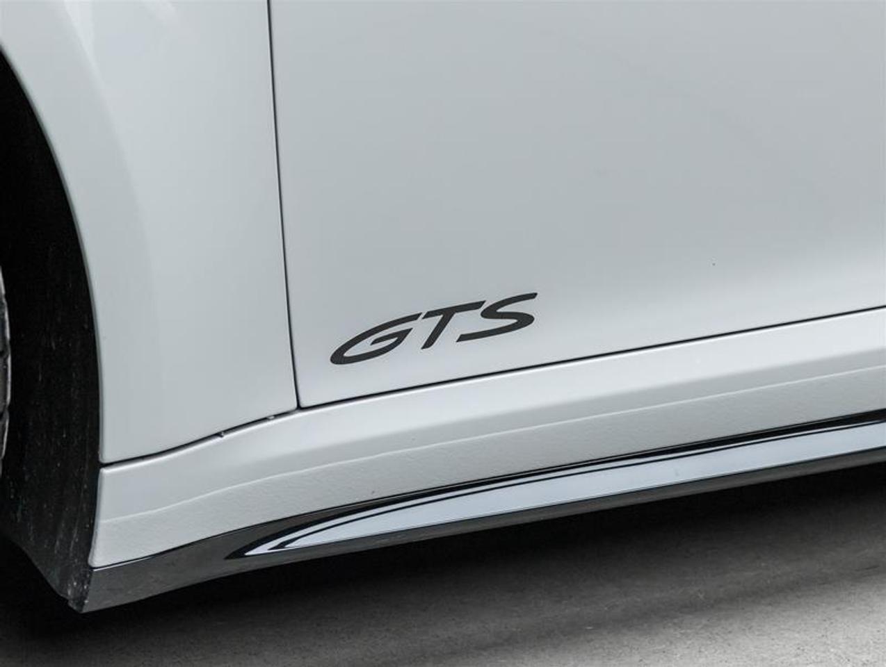2023 Porsche 911  Photo