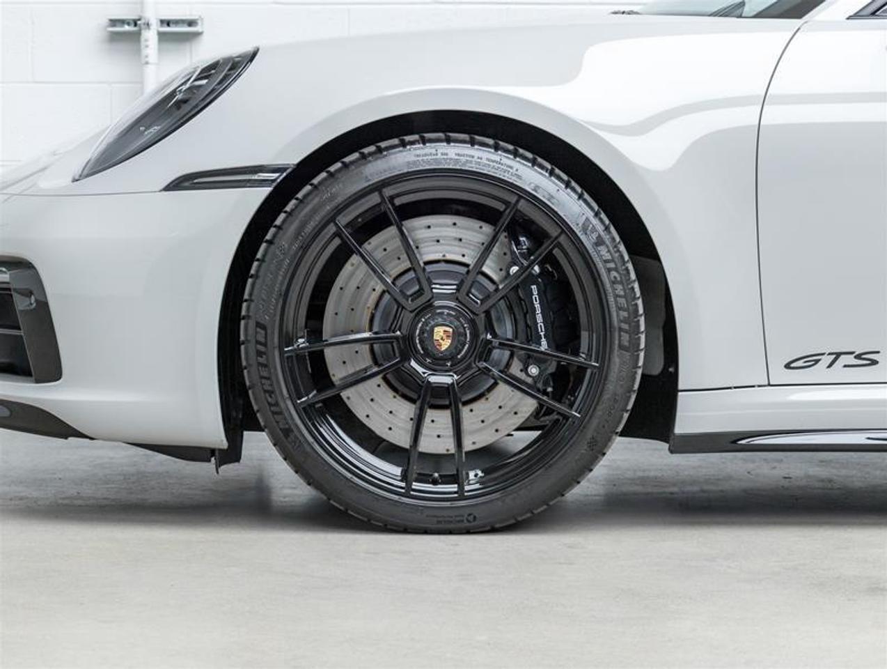 2023 Porsche 911  Photo