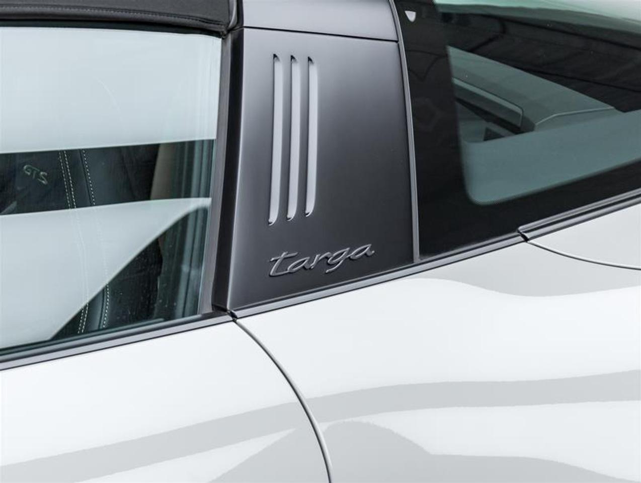 2023 Porsche 911  Photo
