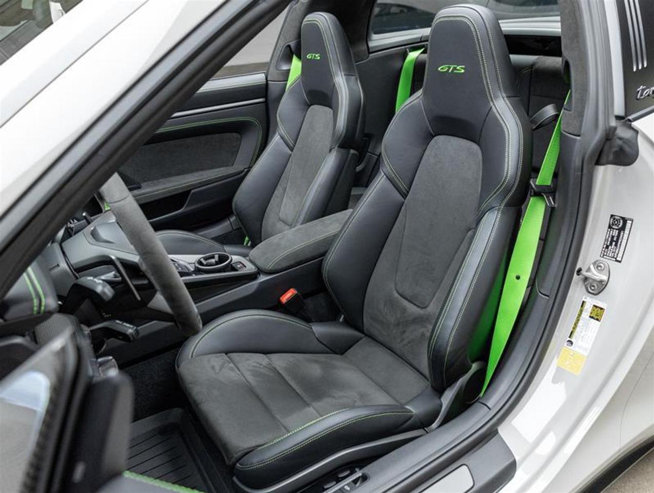 2023 Porsche 911  Photo
