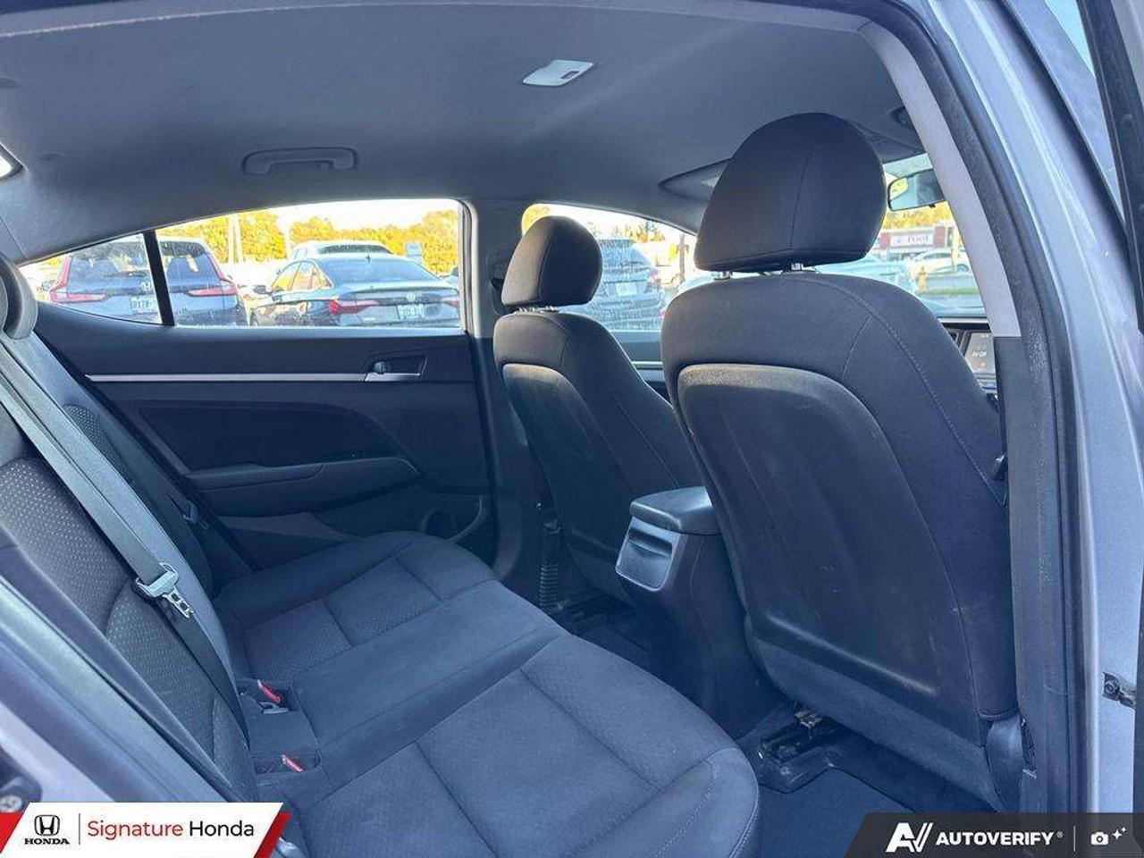 2020 Hyundai Elantra Preferred Photo