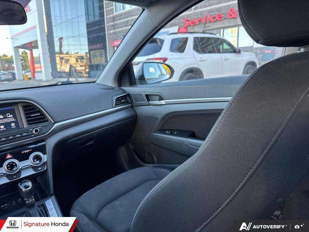 2020 Hyundai Elantra Preferred Photo