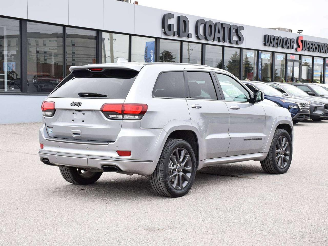 2018 Jeep Grand Cherokee Overland 4x4 ~Nav ~Leather ~Moonroof ~Blind Spot Photo