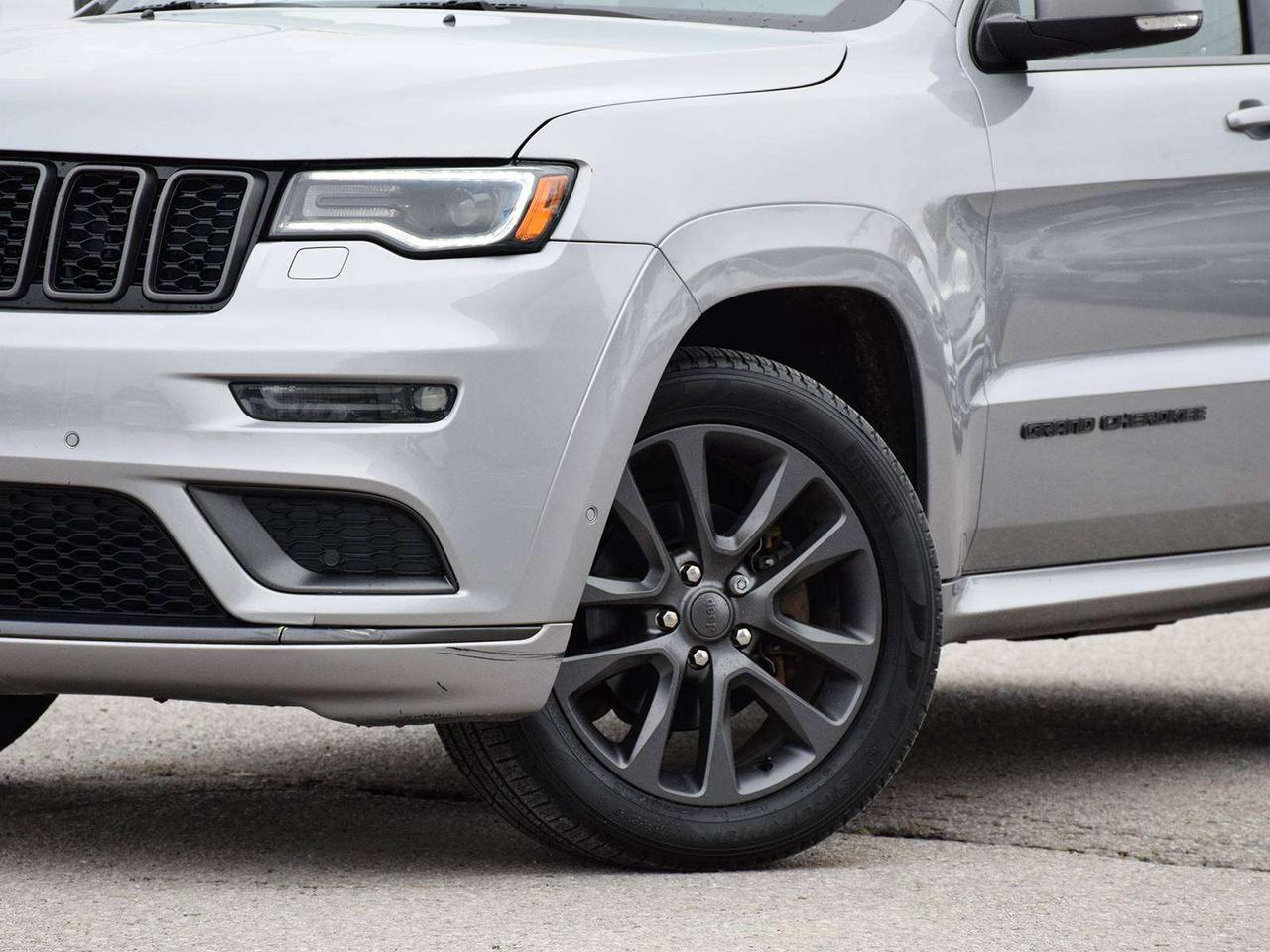 2018 Jeep Grand Cherokee Overland 4x4 ~Nav ~Leather ~Moonroof ~Blind Spot Photo
