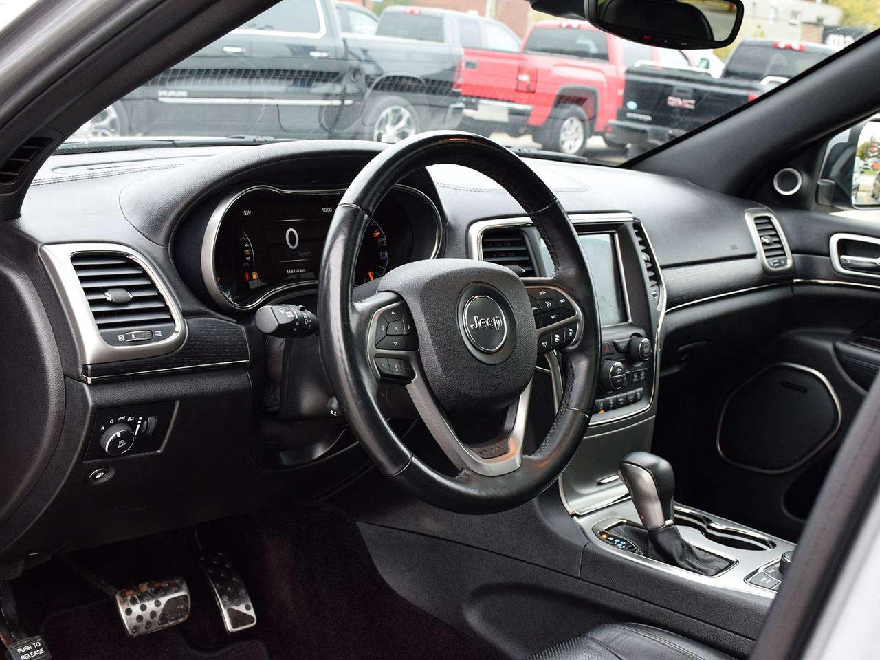 2018 Jeep Grand Cherokee Overland 4x4 ~Nav ~Leather ~Moonroof ~Blind Spot Photo