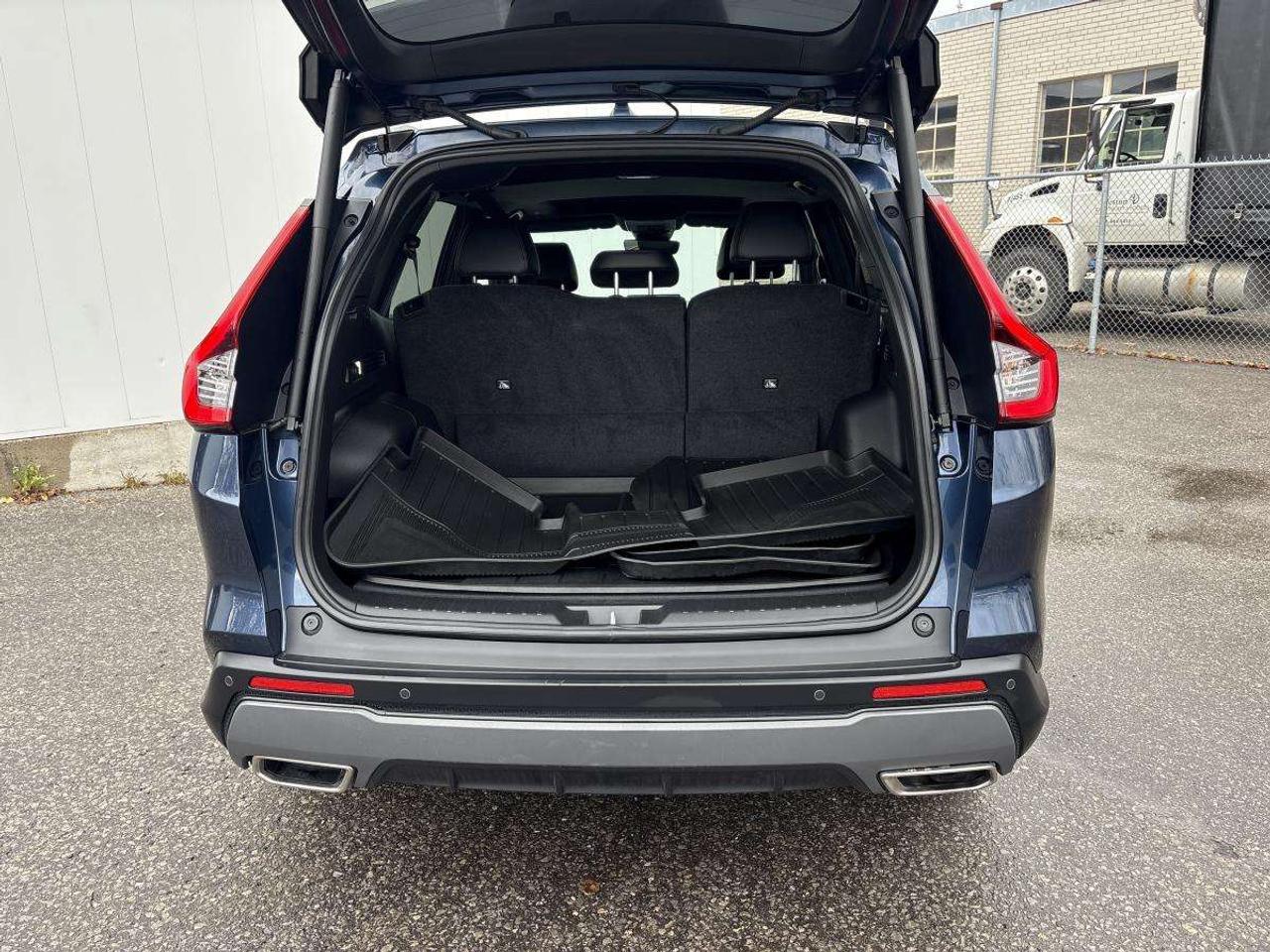 2024 Honda CR-V Touring Honda Certified With 7YR/160K Warranty Photo