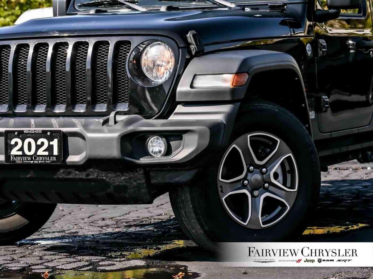 2021 Jeep Wrangler Unlimited Sport S 4x4 HARD TOP   BLIND SPOT   REMOTE START   CARPLAY   NAVIGATION   ALPINE SOUND   DUAL CLIMATE Photo