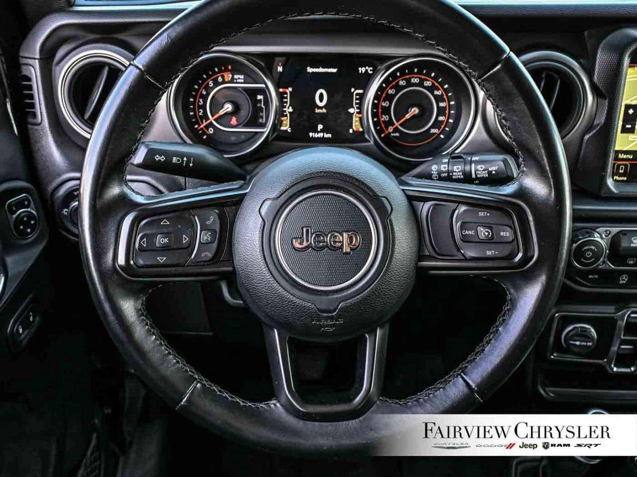 2021 Jeep Wrangler Unlimited Sport S 4x4 HARD TOP   BLIND SPOT   REMOTE START   CARPLAY   NAVIGATION   ALPINE SOUND   DUAL CLIMATE Photo