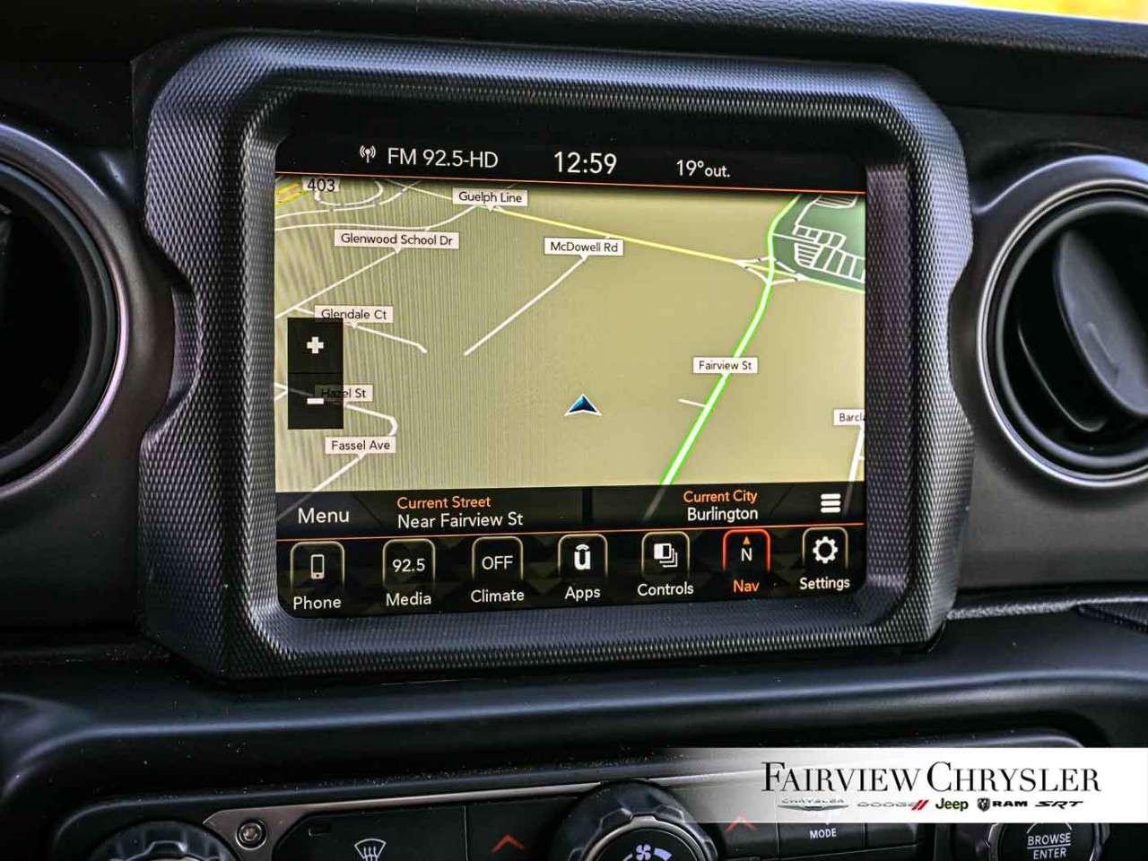 2021 Jeep Wrangler Unlimited Sport S 4x4 HARD TOP   BLIND SPOT   REMOTE START   CARPLAY   NAVIGATION   ALPINE SOUND   DUAL CLIMATE Photo