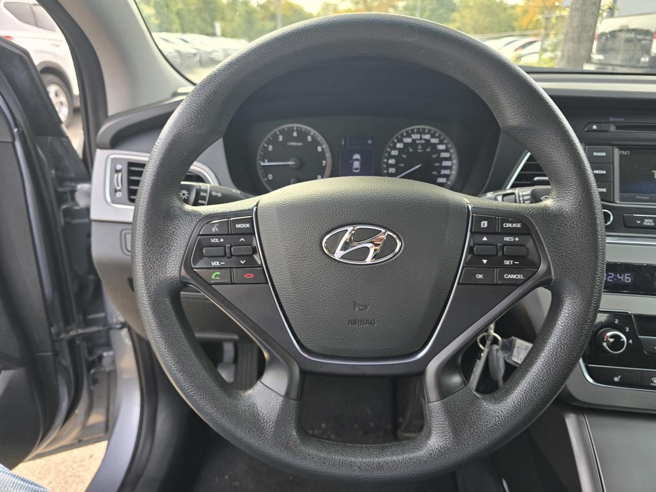 2017 Hyundai Sonata SE Photo