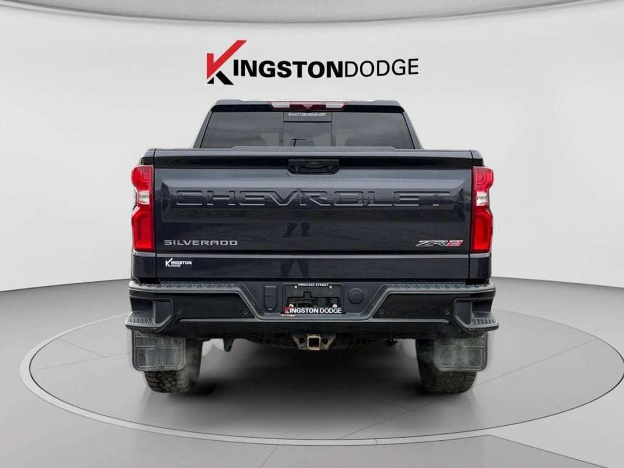 2023 Chevrolet Silverado 1500 ZR2 4WD Photo3