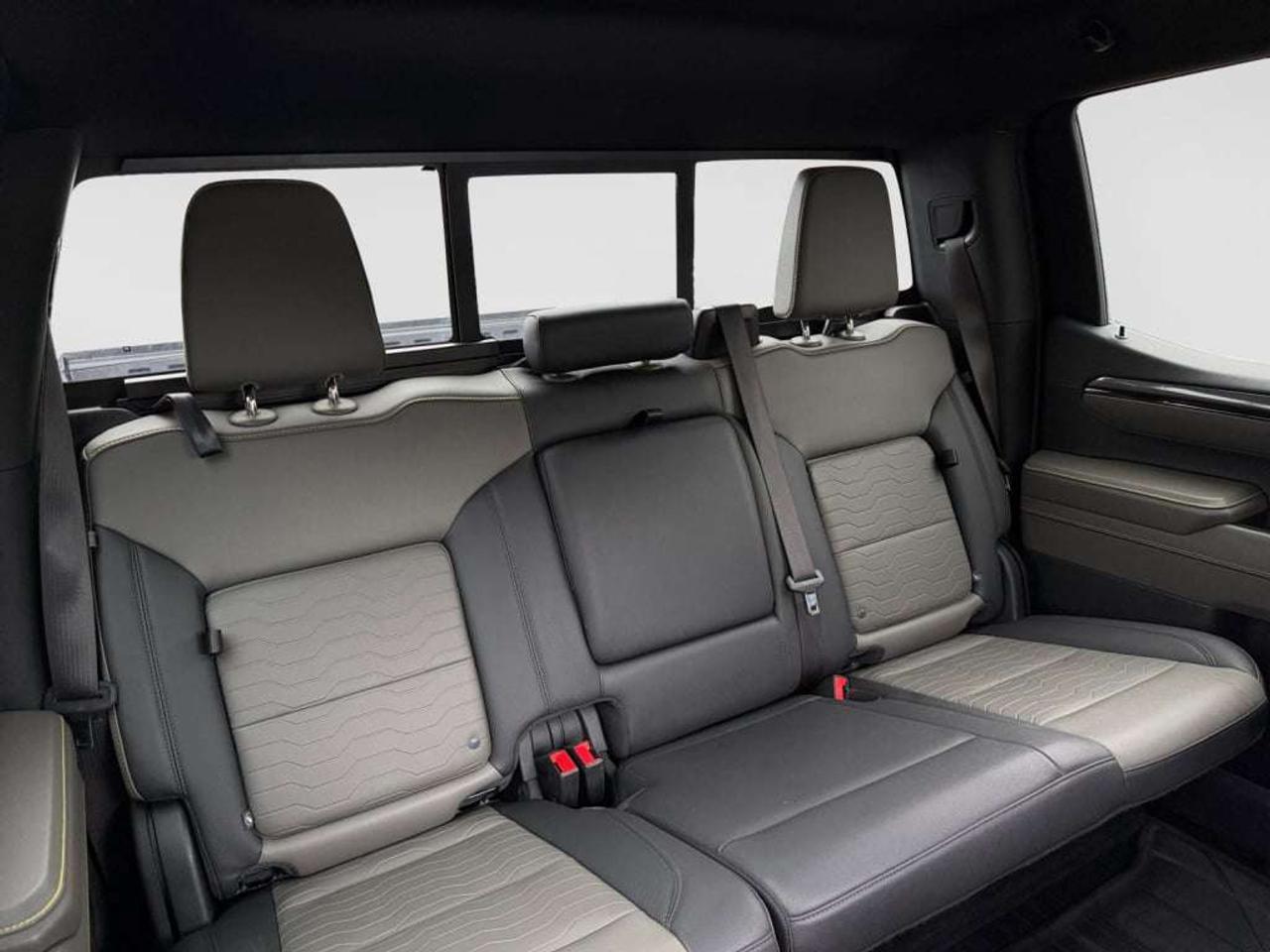 2023 Chevrolet Silverado 1500 ZR2 4WD Photo