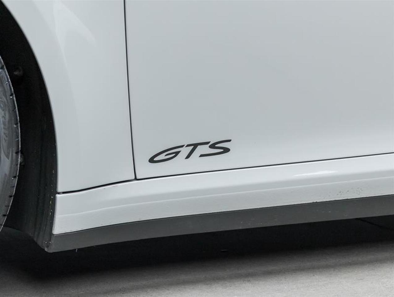2022 Porsche 911  Photo
