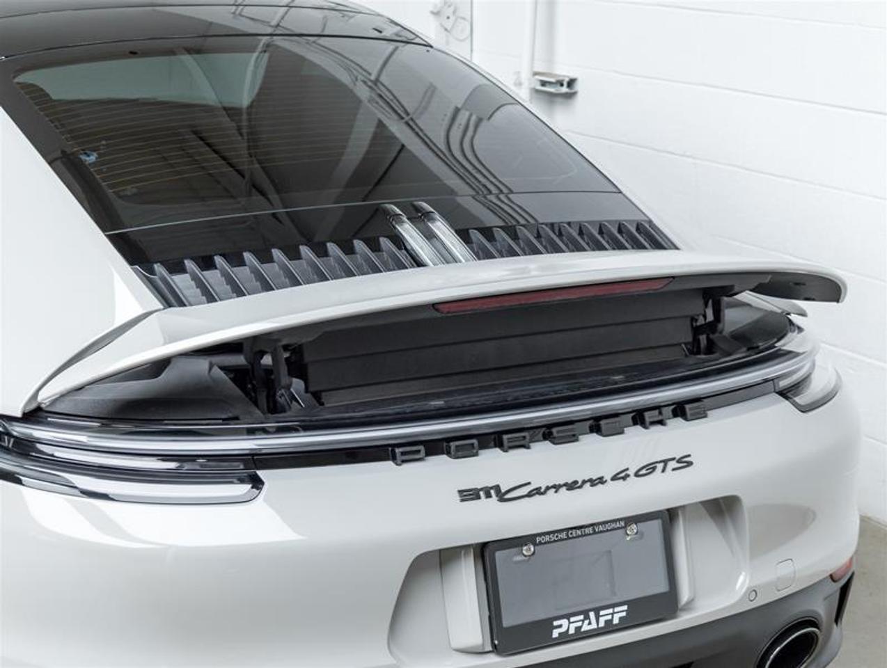 2022 Porsche 911  Photo