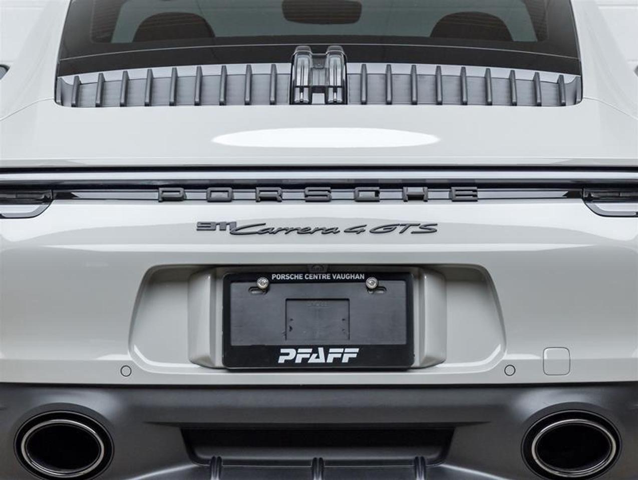 2022 Porsche 911  Photo