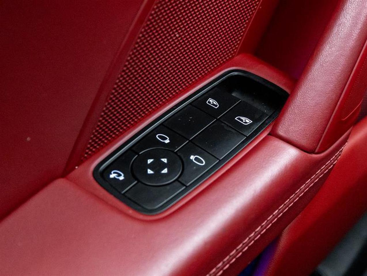 2022 Porsche 911  Photo